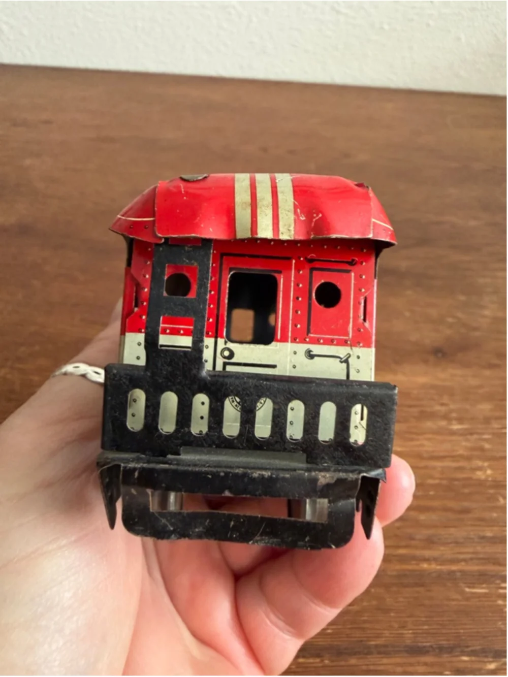 Vintage Marx NYC 20102 Caboose Tin Litho Train Car O Gauge New York Central Red